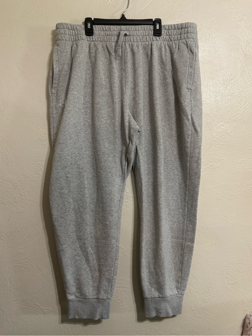 Under Armour Gray Men's Fleece Joggers with Drawstring 0476